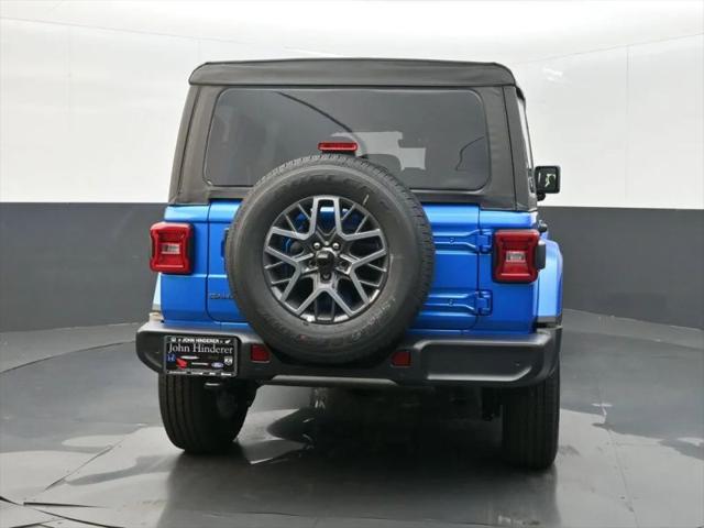 2025 Jeep Wrangler 4-Door Sahara 4x4