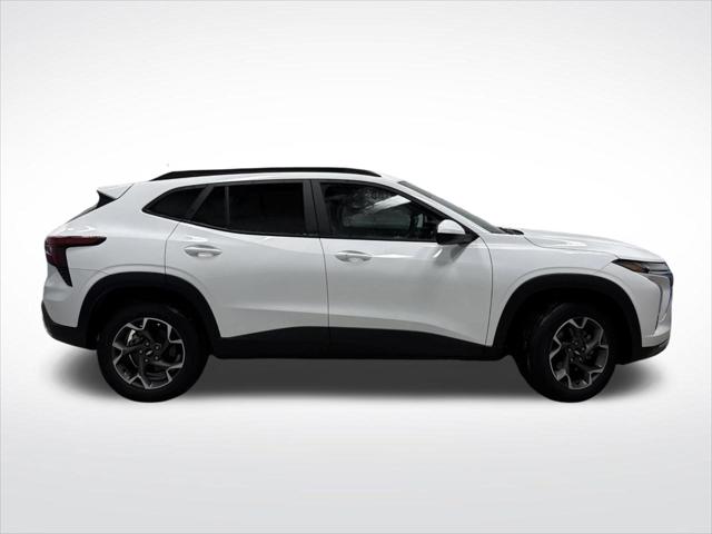 2024 Chevrolet Trax FWD LT