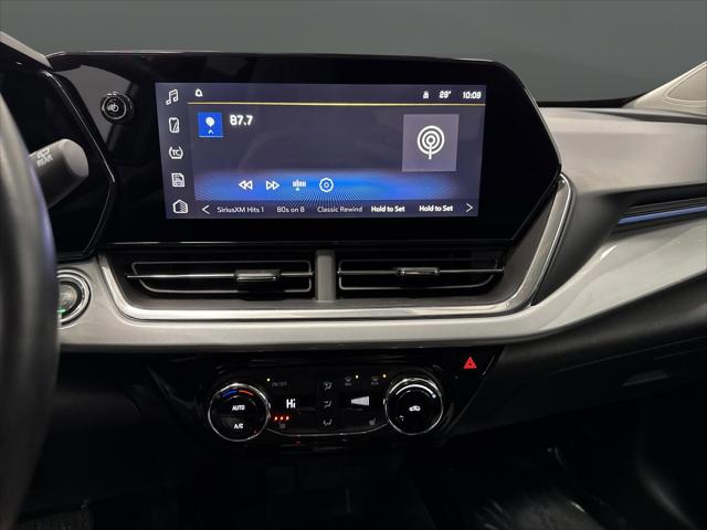 2024 Chevrolet Trax FWD LT