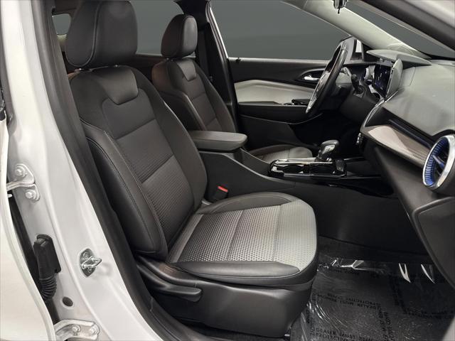 2024 Chevrolet Trax FWD LT