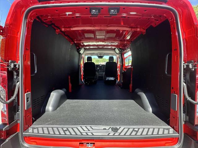 2025 Ford Transit Cargo Van Unknown