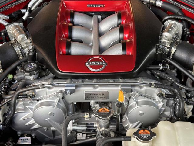 2023 Nissan GT-R NISMO Dual-clutch 6-Speed Transmission [10]