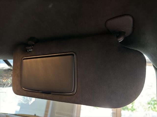 2023 Nissan GT-R NISMO Dual-clutch 6-Speed Transmission [22]