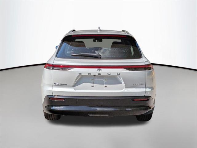 2025 Toyota Crown Signia Limited