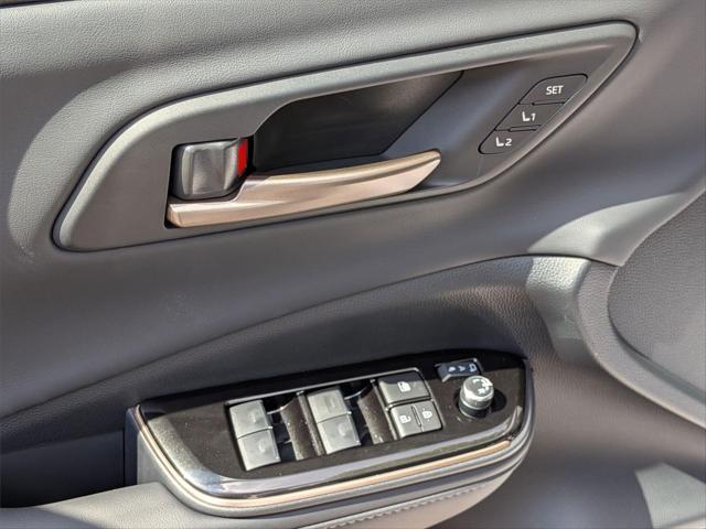 2025 Toyota Crown Signia Limited