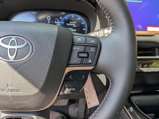 2025 Toyota Crown Signia Limited