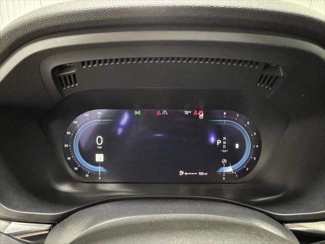 2024 Volvo XC60 B5 Core Dark Theme