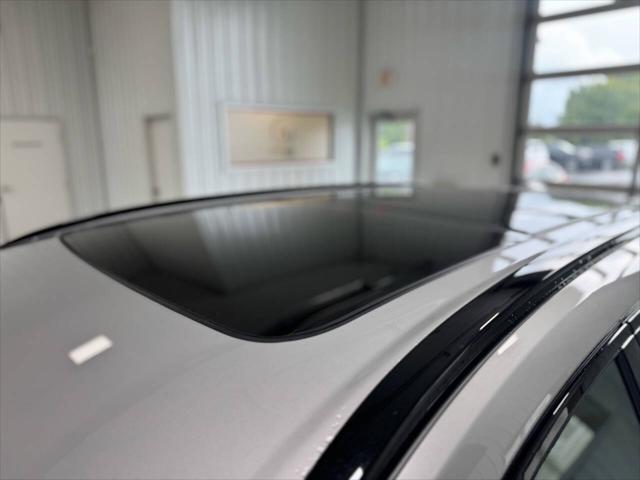 2024 Volvo XC60 B5 Core Dark Theme