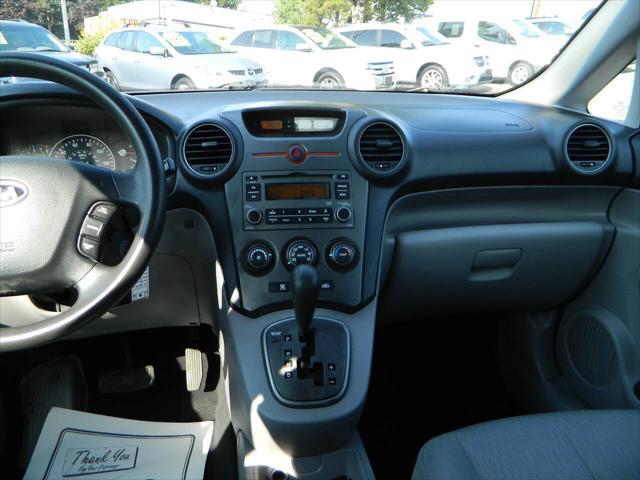 2008 Kia Rondo LX V6