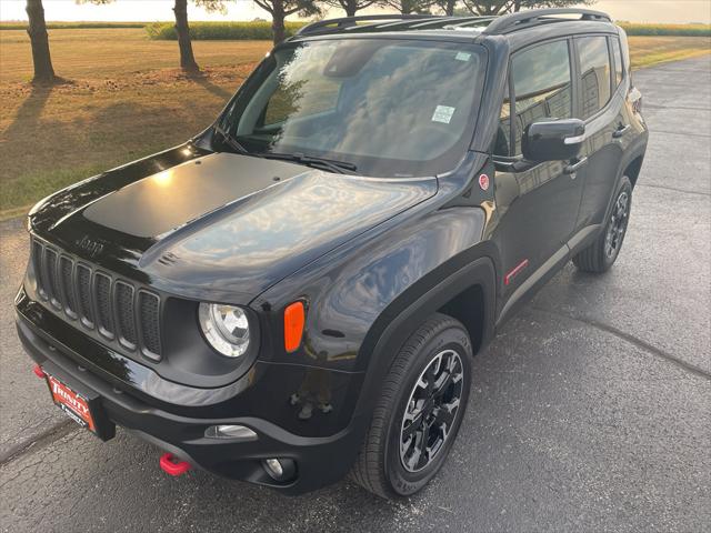2023 Jeep Renegade Trailhawk 4x4 2023 Jeep Renegade Trailhawk 4x4
