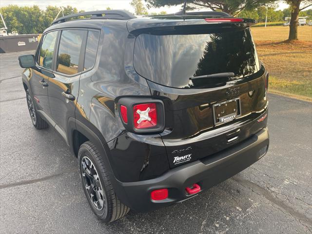 2023 Jeep Renegade Trailhawk 4x4