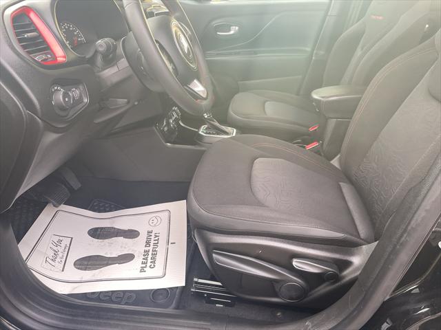 2023 Jeep Renegade Trailhawk 4x4