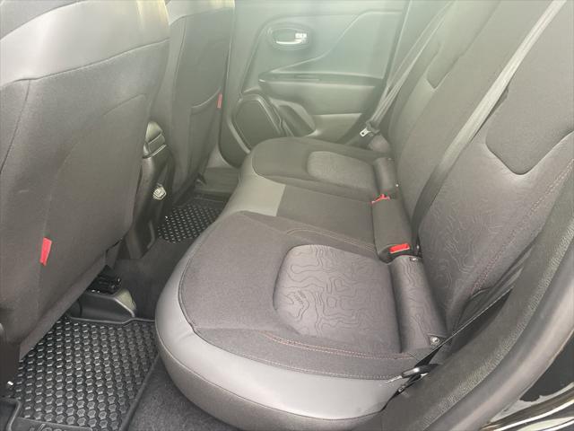 2023 Jeep Renegade Trailhawk 4x4