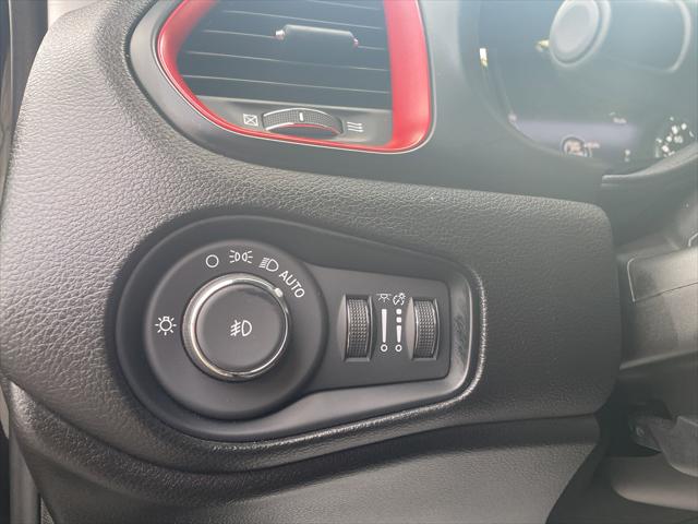 2023 Jeep Renegade Trailhawk 4x4