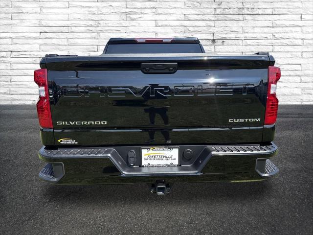2025 Chevrolet Silverado 1500 4WD Crew Cab Short Bed Custom