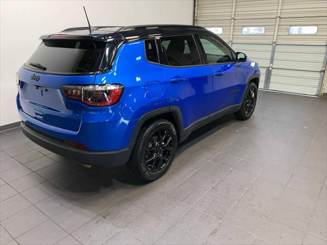 2022 Jeep Compass Altitude FWD