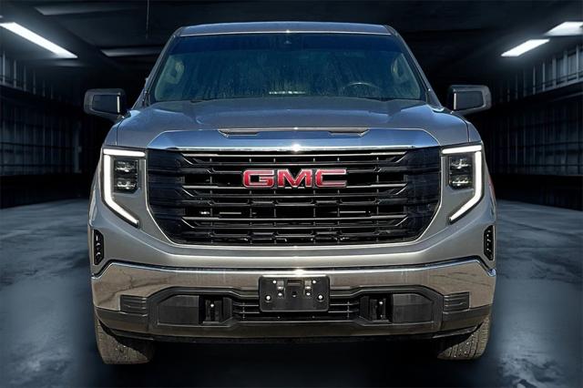 2023 GMC Sierra 1500 4WD Crew Cab Short Box Pro