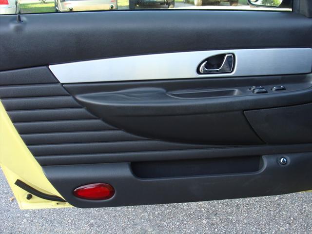 2002 Ford Thunderbird Premium