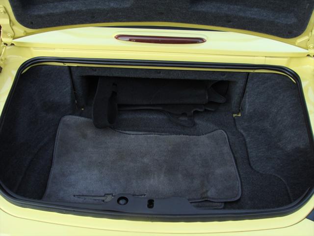 2002 Ford Thunderbird Premium