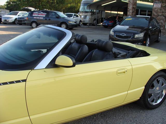 2002 Ford Thunderbird Premium
