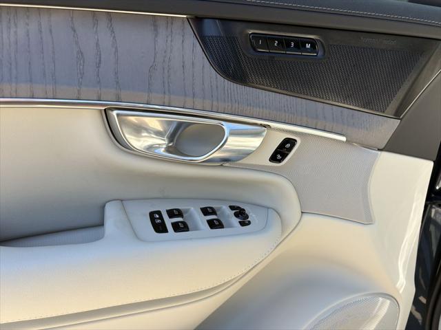2026 Volvo XC90 B6 Ultra 7-Seater