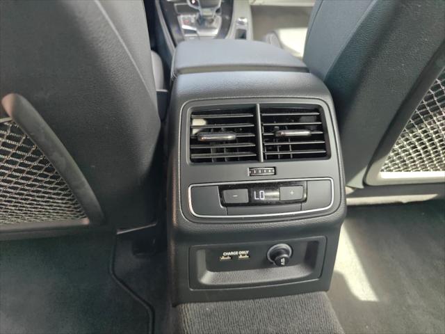 2023 Audi A4 Premium Plus 45 TFSI S line quattro S tronic