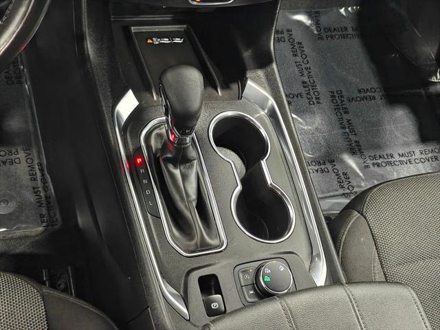 2022 Chevrolet Traverse AWD LT Cloth