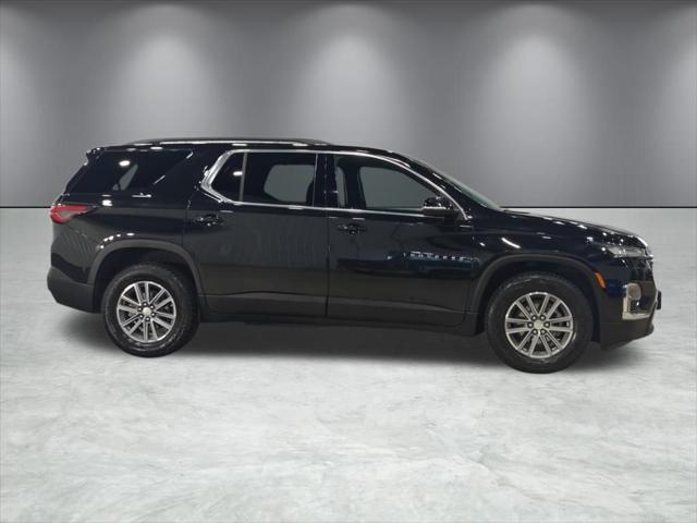 2022 Chevrolet Traverse AWD LT Cloth