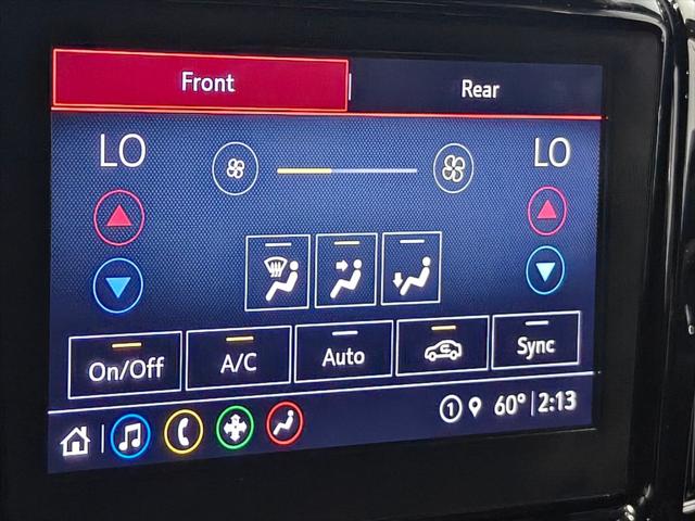 2022 Chevrolet Traverse AWD LT Cloth