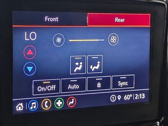 2022 Chevrolet Traverse AWD LT Cloth