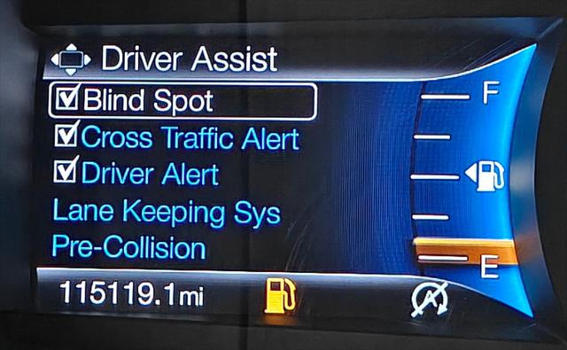 2023 Ford Edge Titanium