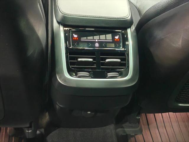 2024 Volvo XC90 B6 Plus Bright Theme 7-Seater