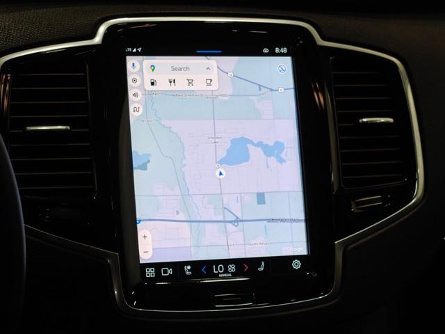 2024 Volvo XC90 B6 Plus Bright Theme 7-Seater