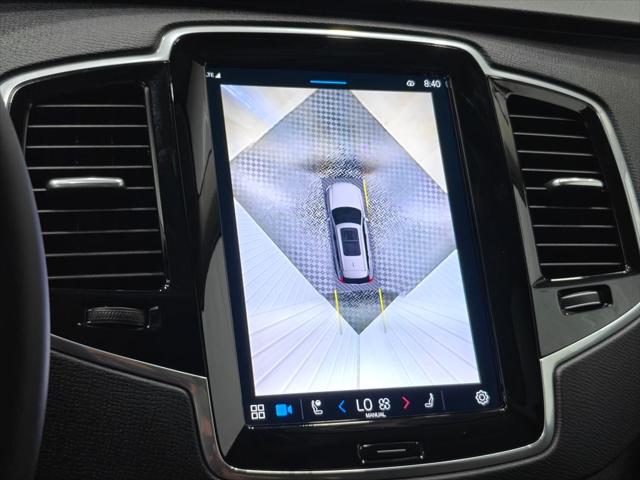 2024 Volvo XC90 B6 Plus Bright Theme 7-Seater