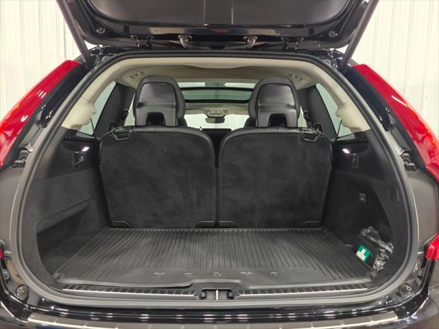 2024 Volvo XC90 B6 Plus Bright Theme 7-Seater