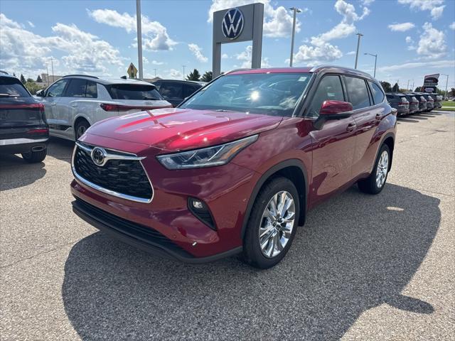 2025 Toyota Highlander Limited