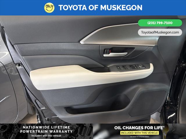2025 Toyota Grand Highlander Hybrid XLE