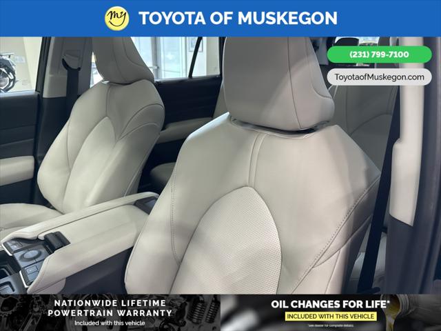 2025 Toyota Grand Highlander Hybrid XLE