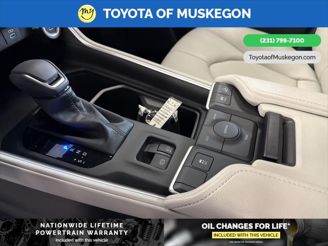 2025 Toyota Grand Highlander Hybrid XLE