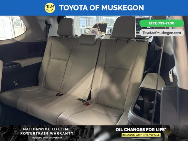 2025 Toyota Grand Highlander Hybrid XLE