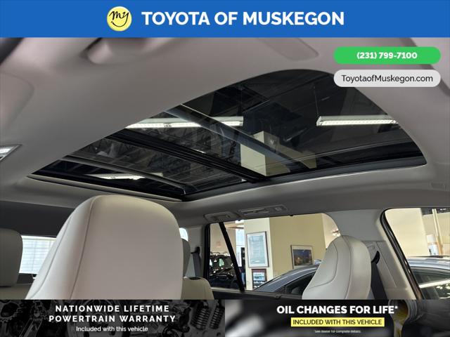 2025 Toyota Grand Highlander Hybrid XLE