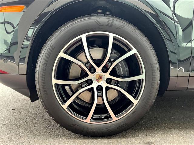 2026 Porsche Cayenne Unknown