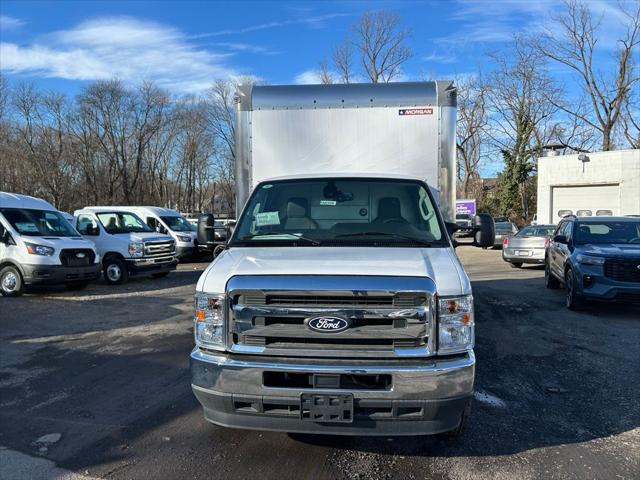 2026 Ford E-450 Cutaway Base