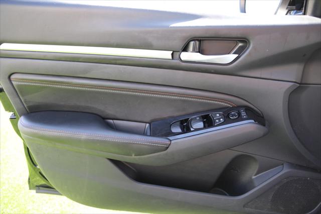 2023 Nissan Altima SR FWD