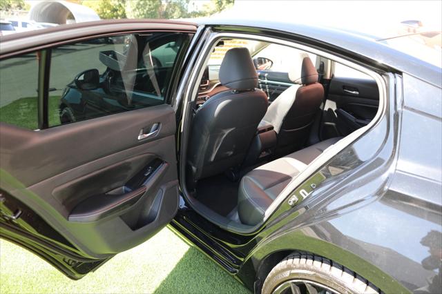 2023 Nissan Altima SR FWD