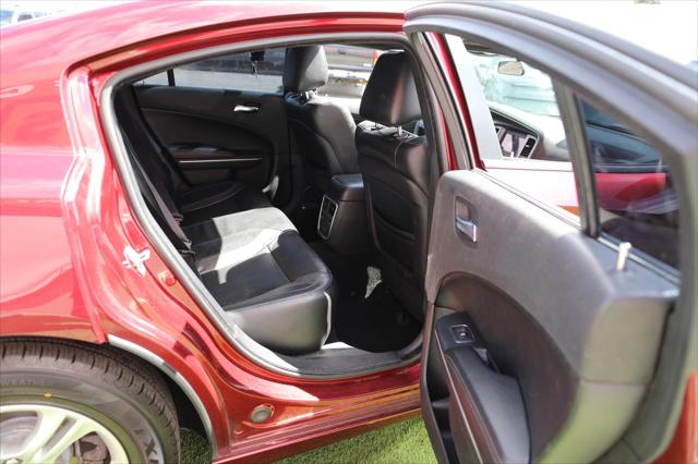 2019 Dodge Charger SXT RWD