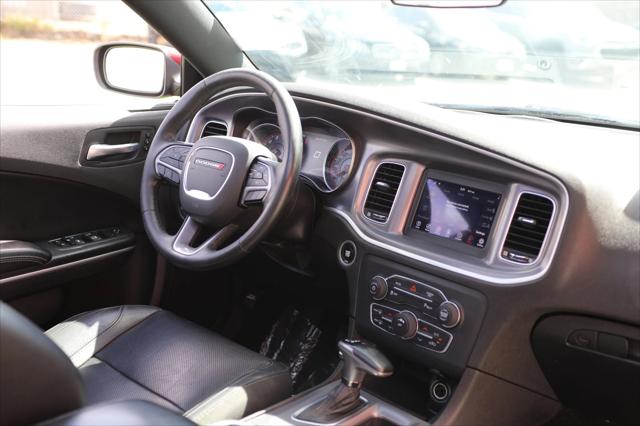 2019 Dodge Charger SXT RWD