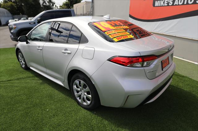 2020 Toyota Corolla LE