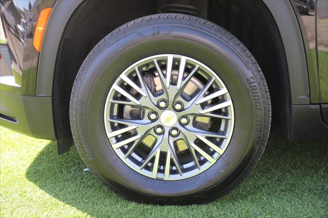 2025 Chevrolet Traverse FWD LT