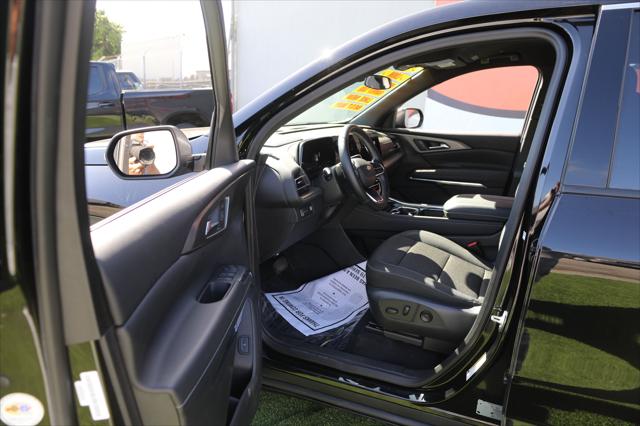 2025 Chevrolet Traverse FWD LT
